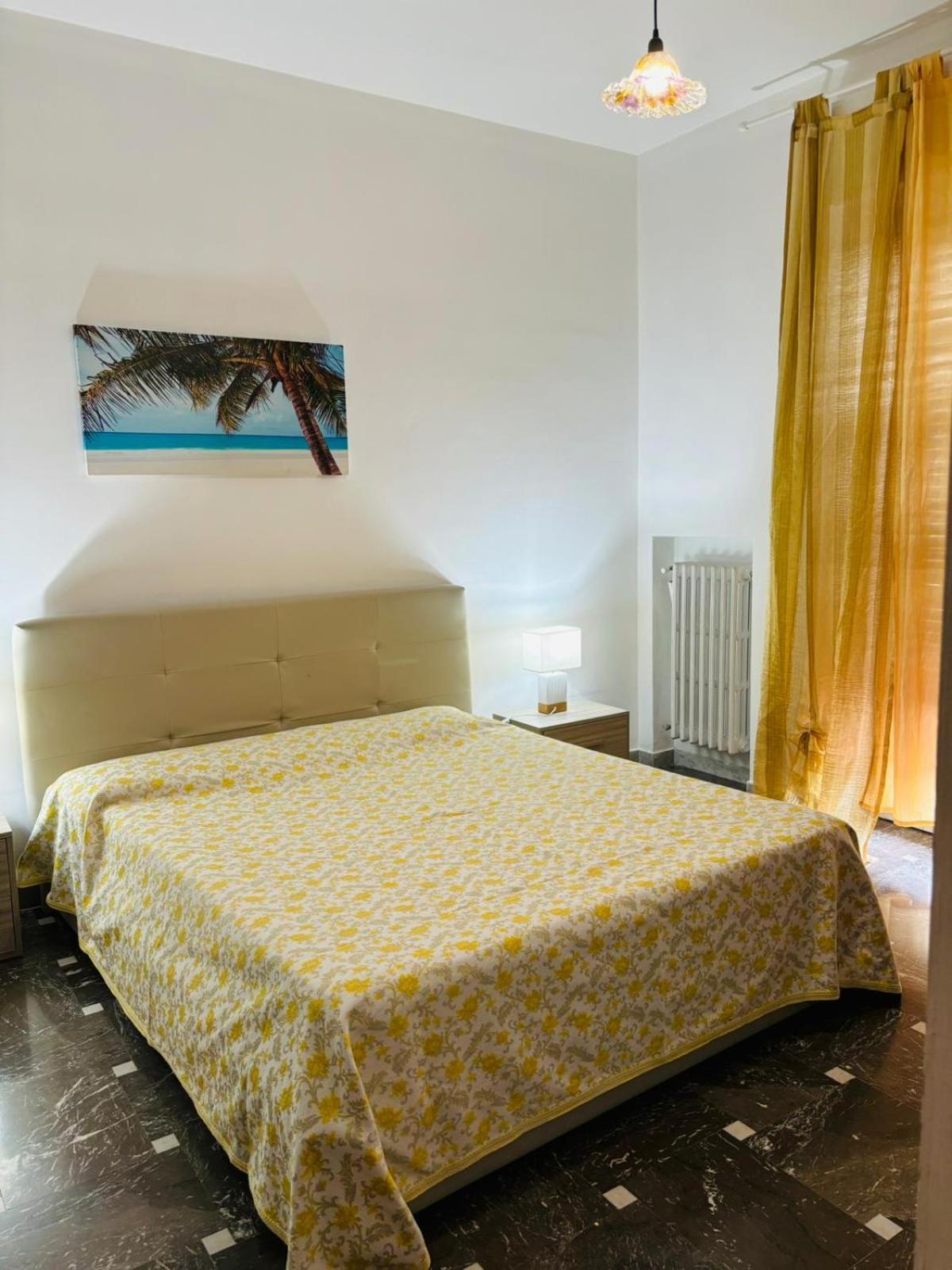 Matthias Central Rooms And Accomodation Bari Extérieur photo