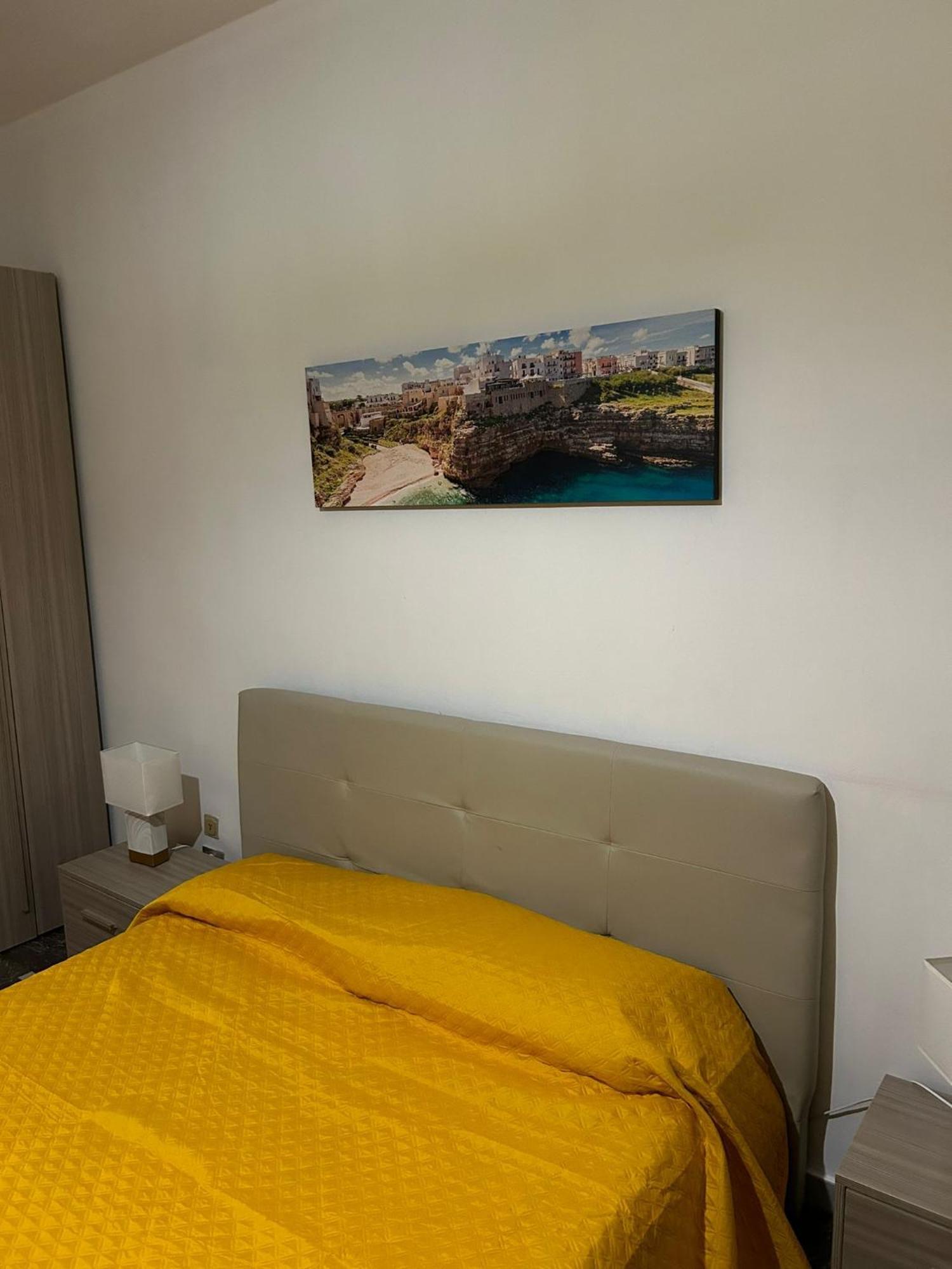 Matthias Central Rooms And Accomodation Bari Extérieur photo